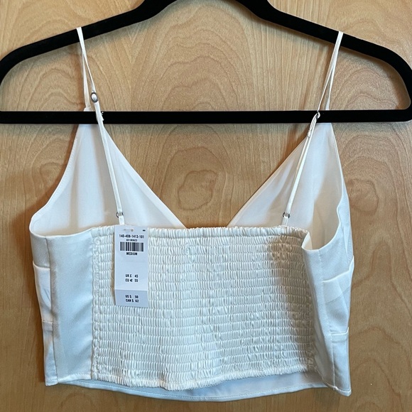 Abercrombie & Fitch, White Satin Cropped Tank, Size Medium, NWT - Picture 2 of 2